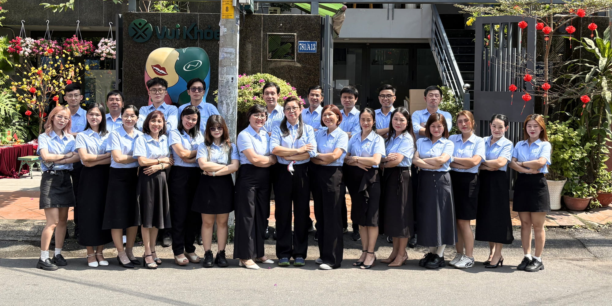 Tập thể NKLUCK