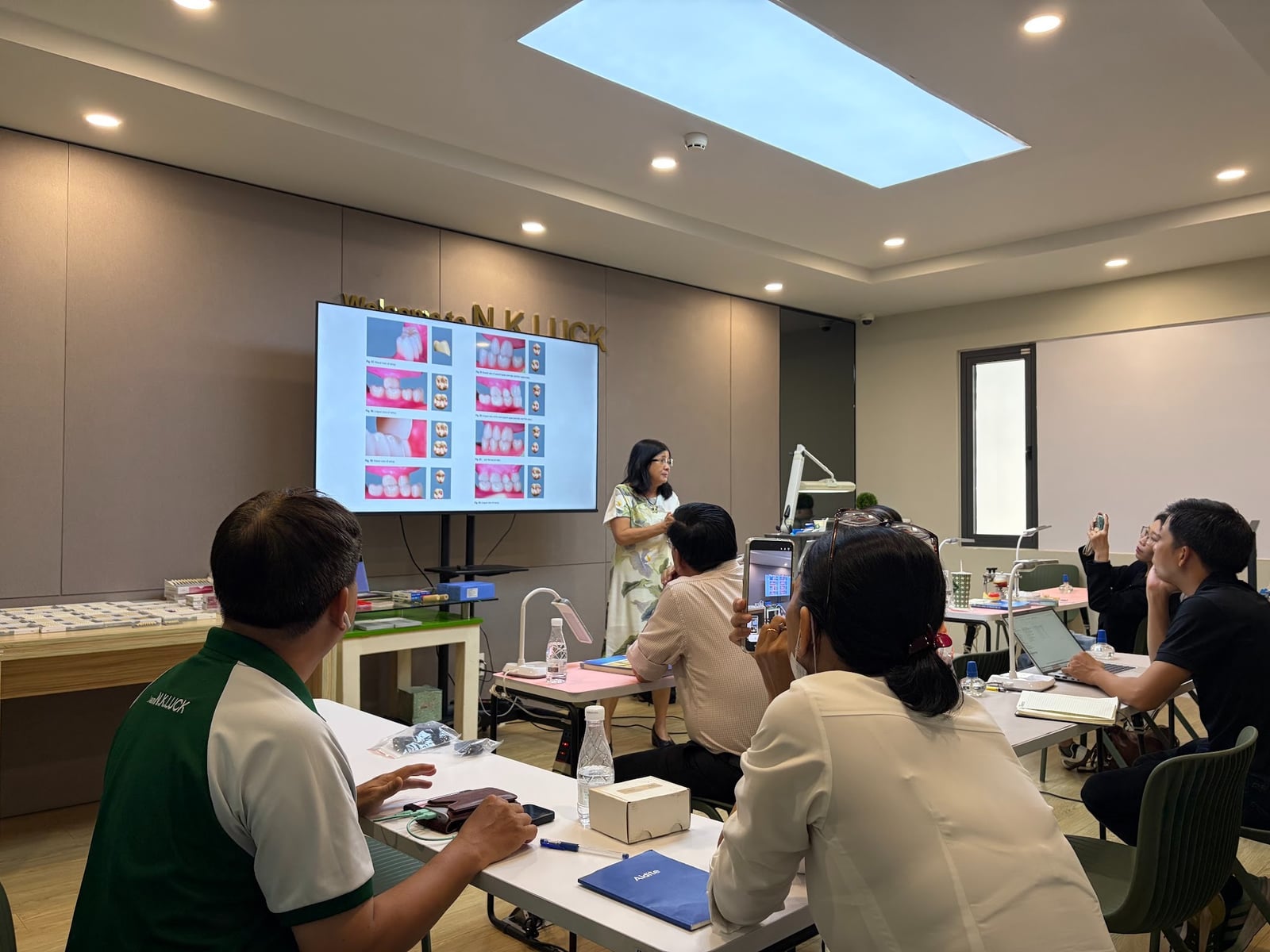 [Workshop] Cá nhân hóa việc sắp răng toàn hàm - nâng cao tư duy, nâng tầm kỹ thuật