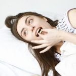 Tìm hiểu cách chữa nghiến răng khi ngủ dân gian hiệu quả