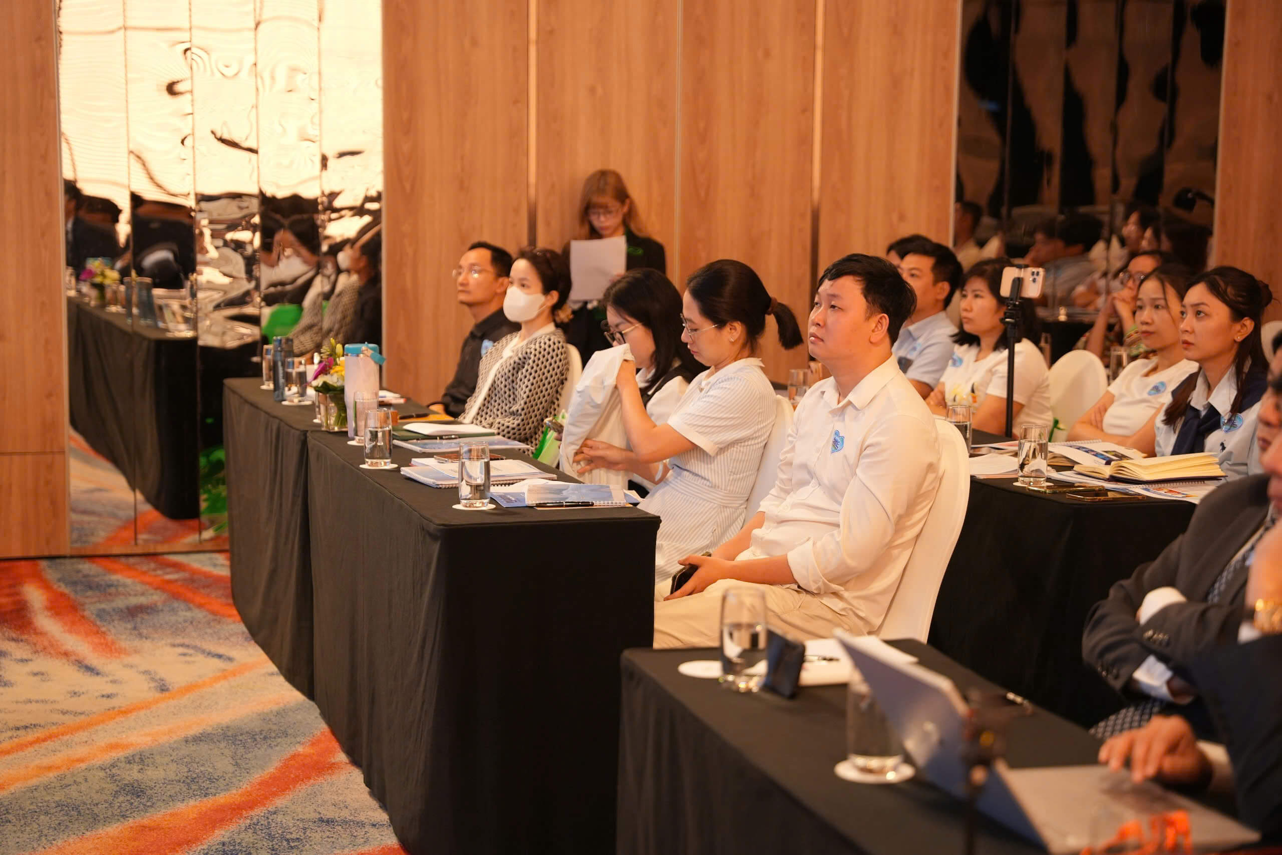 mrc comprehensive course 2026 tai ha noi 16