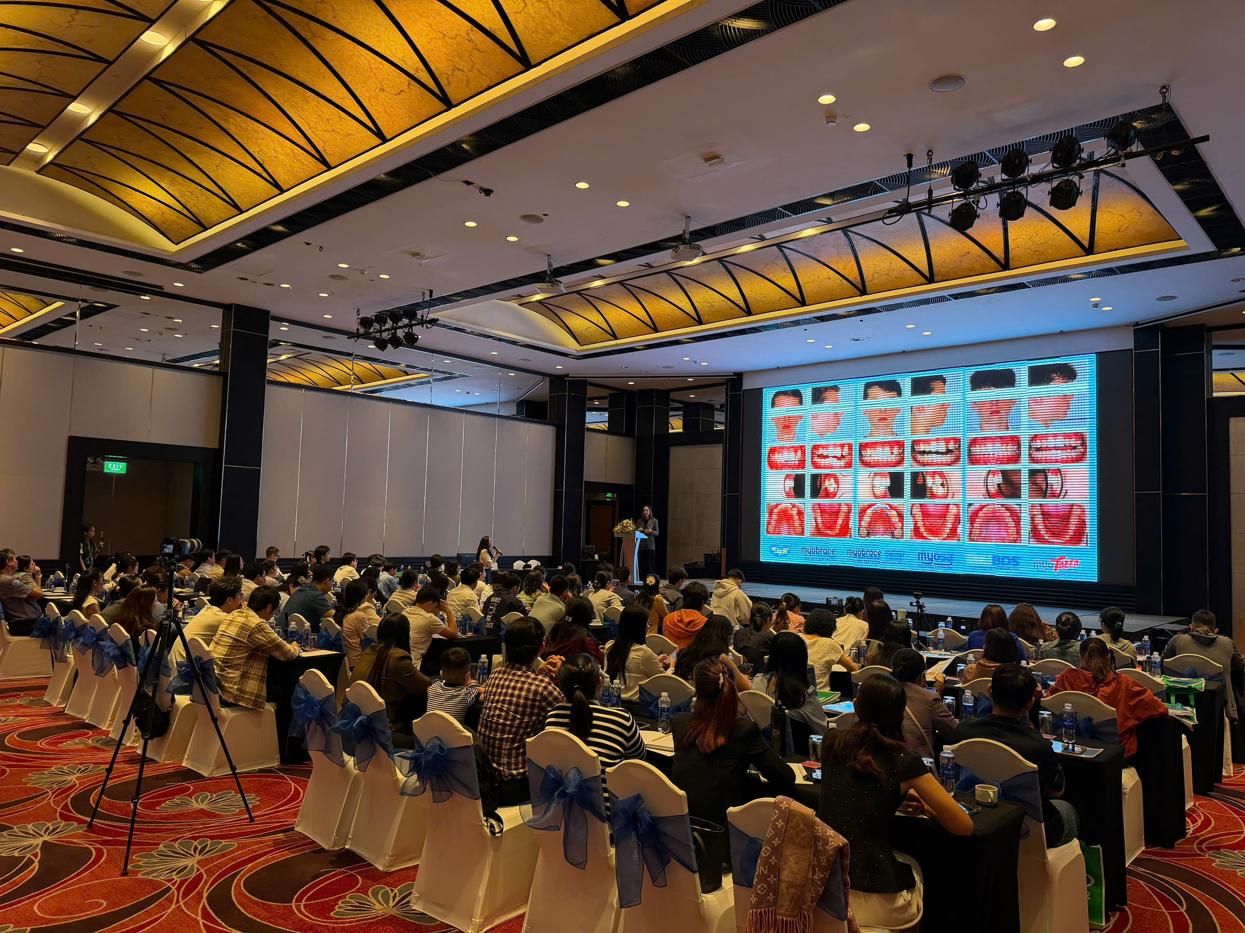 mrc comprehensive course 2026 tai tp hcm 64
