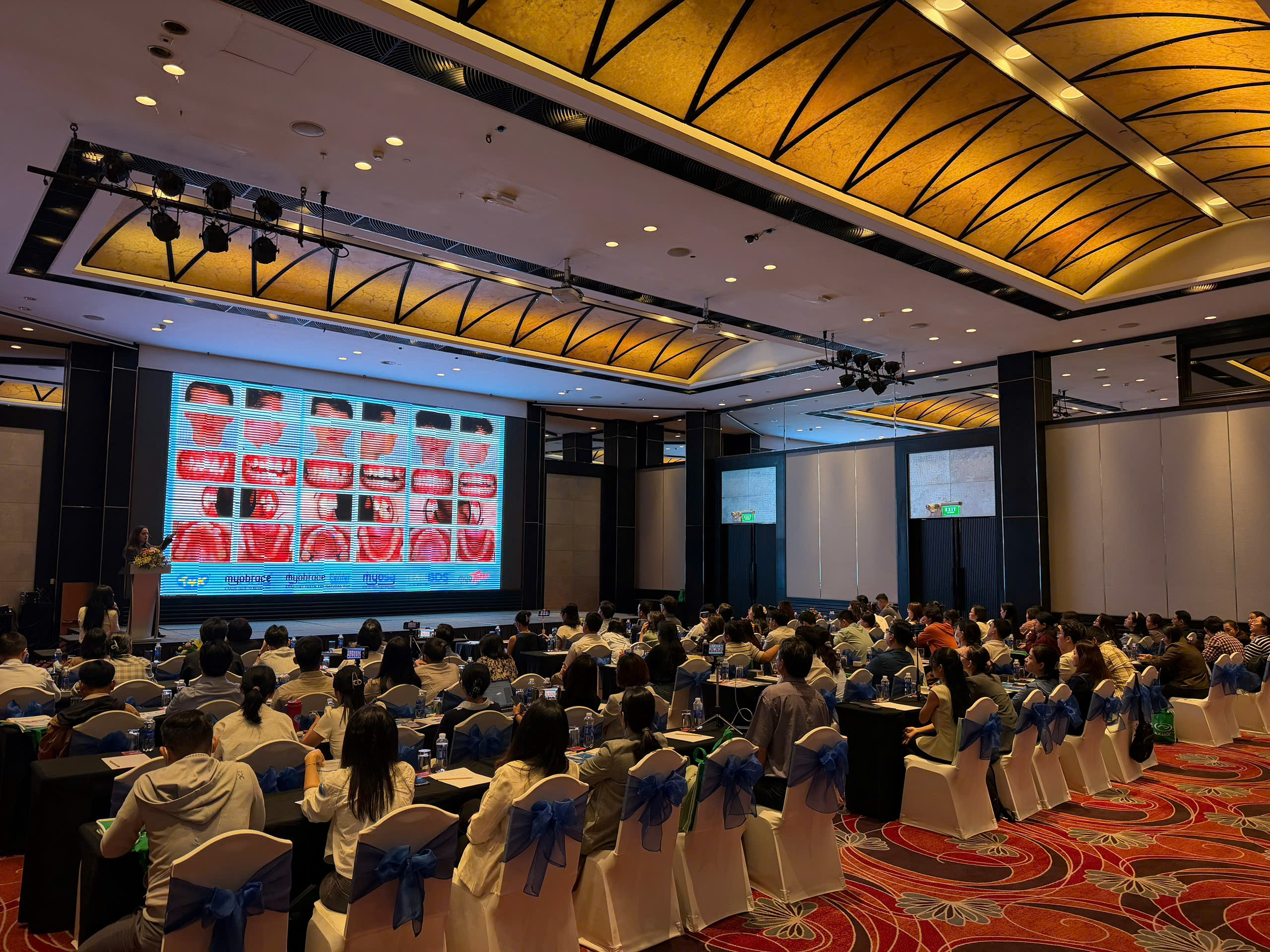 mrc comprehensive course 2026 tai tp hcm 66