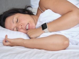N.K.LUCK cung cấp thông tin tổng quan về hành vi nghiến răng khi ngủ